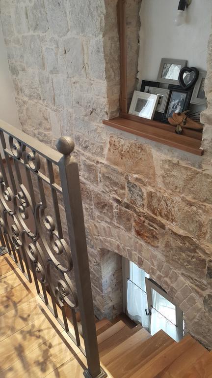 Apartament Koralj