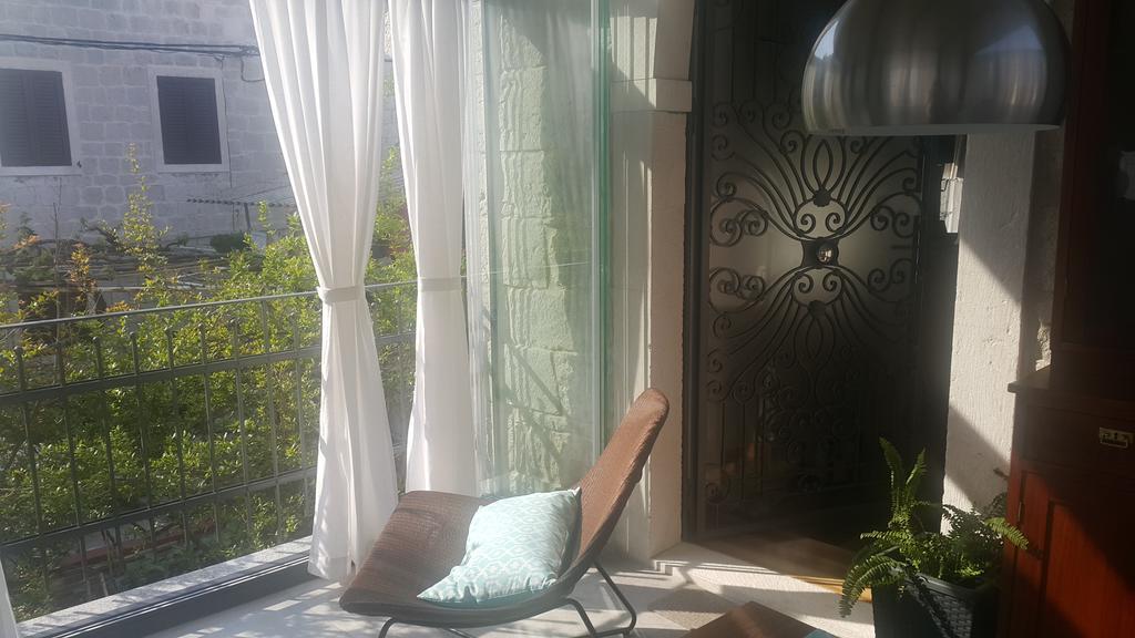 Apartament Koralj *